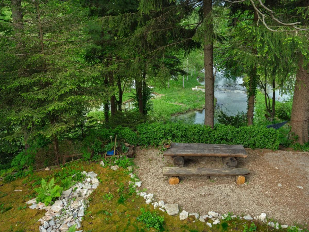 Yeti Cabin Plitvica selo Eksteriør bilde